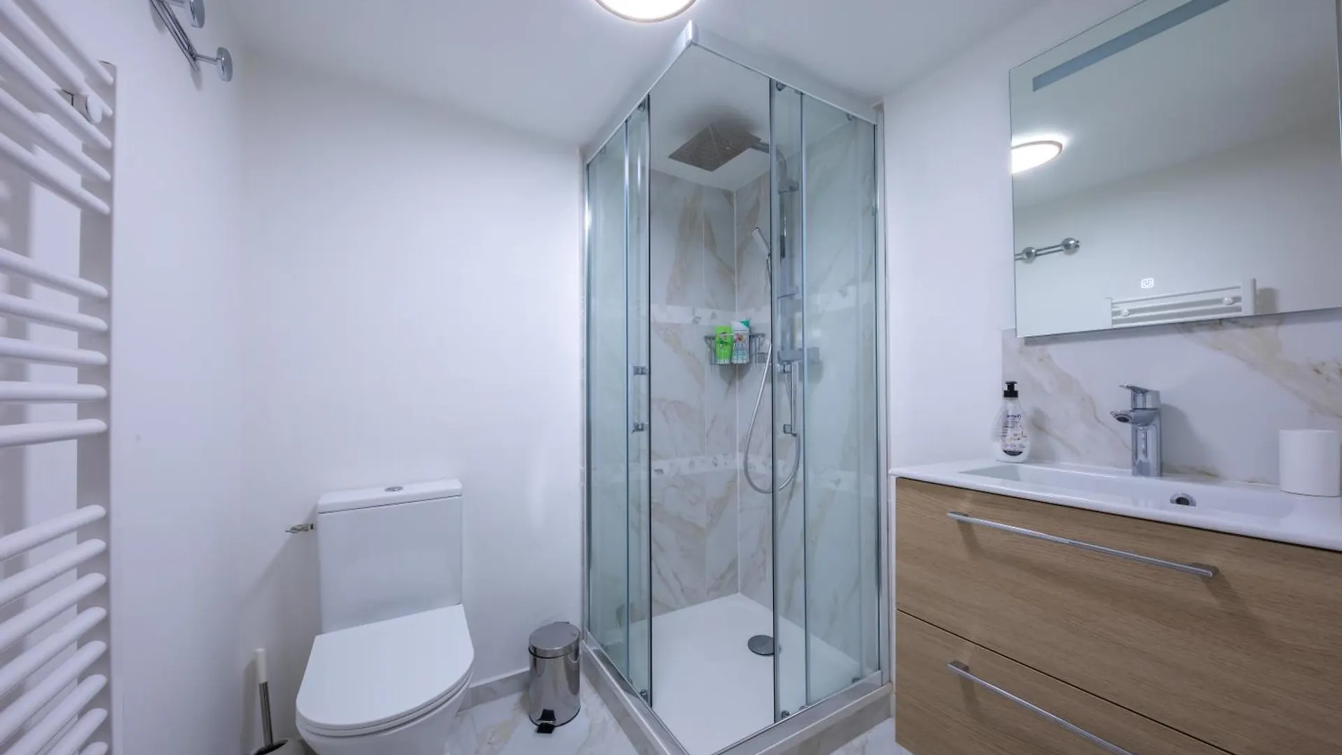 Paris - Le Louvre Working & Living Apartment 0*,  France