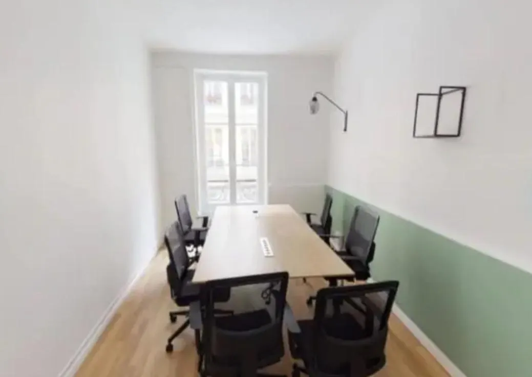 Paris - Le Louvre Working & Living Apartment